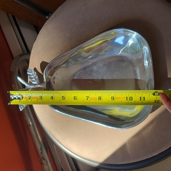 Silver tone 🍐 pear-shaped dish - Picture 8 of 17